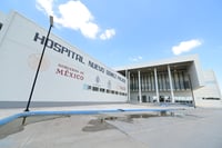 Imagen En Gómez Palacio un motociclista se atora en un cable y resulta fracturado de un tobillo