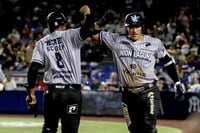 Nuevamente el poderío en el bate de Nick Torres fue de vital importancia para acrecentar el marcador anoche frente a Sultanes.