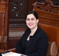 Aprueban propuesta de la diputada María del Mar Treviño.