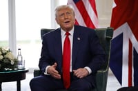 Imagen Trump niega vínculos con Epstein y asegura que 'no dibuja mujeres'