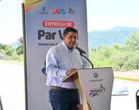 Imagen Entrega alcalde de Lerdo, Homero Martínez, Par Vial Villa Juárez