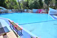 Imagen Abre sus puertas la alberca del Parque Morelos en Gómez Palacio de forma gratuita para las familias