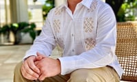 Rostros La guayabera, un básico del armario masculino que no puede faltar en verano
