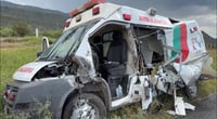 Imagen Muere bebé luego de que tráiler embistiera ambulancia en la que viajaba