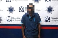 Imagen Policía de Torreón detiene a hombre por robo a casa habitación en la colonia Villas de San Ángel