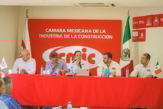 Elecciones Durango Betzabé Martínez se compromete con arquitectos y constructores a privilegiar la visión metropolitana en su agenda de gobierno