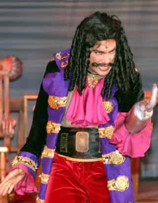 Garfio fue pensado para Jaime Camil y no para Arath de la Torre
