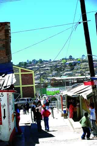 La ciudadanía de El salto demanda servicios de salud dignos.
En pésimas condiciones higiénicas se encuentra la Clínica del Seguro Social de El Salto; aumentan las quejas