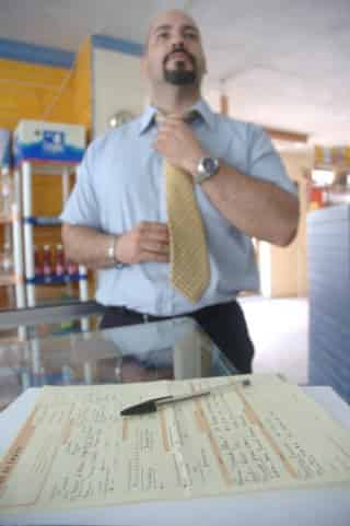 Para las personas que tienen una experiencia comprobada
de diez años, sugiere sólo presentar dos hojas de información. (Fotografías de Sergio Reyes)