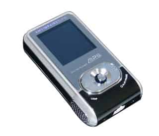 La idea de tener pequeños videos en un iPod, un MP4 o un celular es para compartirlos con los amigos. (Archivo)