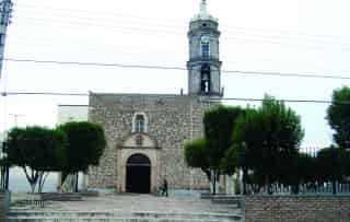 El párroco del Templo de Santiago Apóstol considera que la educación sexual en los niños se debe impartir por padres de familia y maestros.