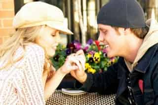 Revelan que el amor es fundamental para un noviazgo sano y la consolidación de una pareja.
