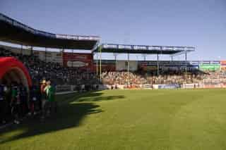 El Estadio Moctezuma, ahora Corona, ha sido testigo de grandes momentos del futbol lagunero, como la coronación del Santos Laguna en dos ocasiones. (Fotografías de Ramón Sotomayor Covarrubias, Jam Media y archivo)