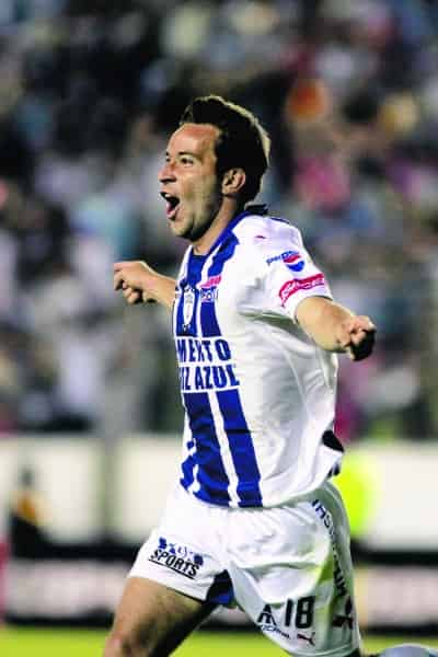 El colombiano Luis Gabriel Rey es uno de los refuerzos del equipo poblano para el Torneo Apertura 2008. (Jam Media)