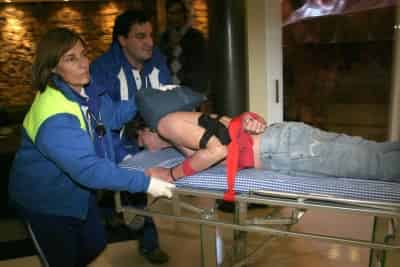 No es la primera vez que el rockero protagoniza incidentes en Mendoza, donde en 1998 saltó desde un noveno piso a la piscina de un hotel donde se hospedaba. (EFE)