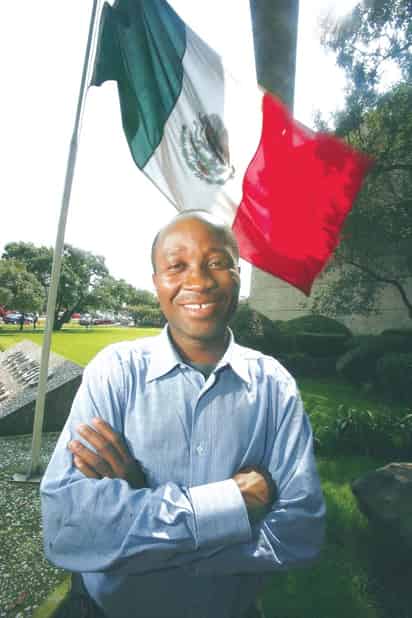 Jean Bosco Kakozi, originario de la República Democrática del Congo, se unió a una congregación religiosa y después de cinco años de formación decidió venir a México como misionero. (El Universal)