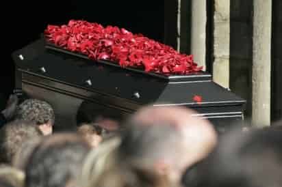 El mundo de la cultura rindió homenaje a Guillaume Depardieu en su funeral. (AP)