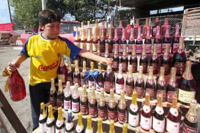 Entre las marcas de sidra engañosas se encuentran, Rey Imperial, Alteza, Mazapú, Linda, Pomagne y Brindis Navideño, Centenario Azteca, Premier, Bossanova y Santa Emilia.