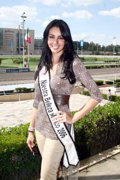 Revela la joven que fuera Nuestra Belleza Sinaloa en 2006, que “Te conviertes en un panal de abejas”. (Agencia Reforma)