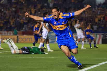 Juan Pablo García, al minuto 73 a pase de Ariel Bogado, fue el único anotador del partido entre Tigres y San Luis. (Jam Media)