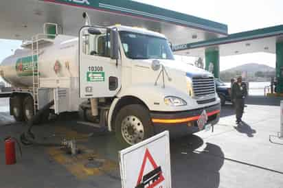 Ambiente. Reconocen que se deben tomar medidas para solucionar el problema de la contaminación en Pemex. 