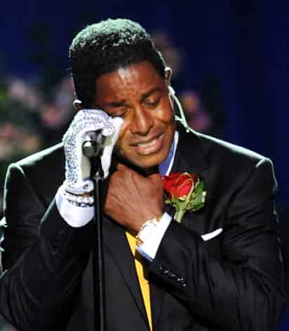Jermaine, además, reveló que fue su hermana, Rebbie quien colocó a Omer en un lugar especial junto a la familia durante el homenaje a Michael en el Staples Center.