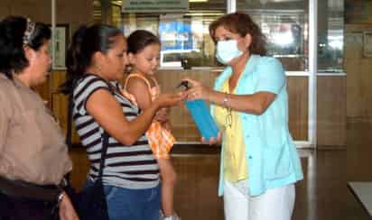 Medidas. Todas las personas que deseen ingresar a la UMAE 71 deben pasar por un filtro de control e higiene.