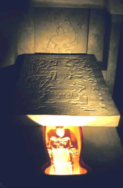 Virtual. La cámara funeraria, conocida como la Tumba de Pakal, puede ser visitada desde Internet.