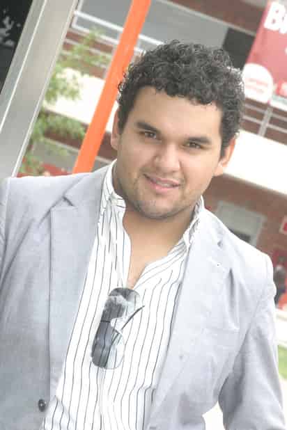 José Humberto Madero Madinaveitia, amigable y muy estimado por sus compañeros de la universidad.
