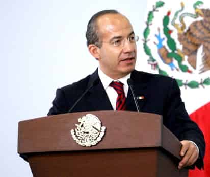 El presidente de México, Felipe Calderón, conversó vía telefónica con el mandatario de Indonesia, Susilo Bambang Yudhoyono, para expresar sus condolencias y solidaridad por las afectaciones que causó el sismo en Sumatra. (El Universal)