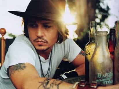 Johnny Deep catalogado como el màs sexy por la revista People.