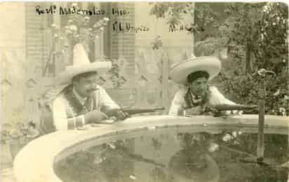 Un lagunero. En la imagen de un archivo familiar, prestada por Sergio Corona, director del Centro de Investigaciones Históricas de la Universidad Iberoamericana, se aprecia al joven escritor y soldado originario de San Pedro de las Colonias, Coahuila, Francisco L. Urquizo.