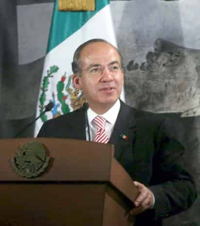 Inaugura Calderón presa 'El Gigante' en Morelos