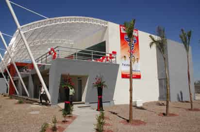 Nuevos. Los estudiantes de Medicina estrenarán el edificio de laboratorios y salas interactivas.