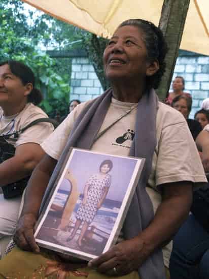 Reencuentro. Doña Emeteria dice que lo último que supo de su hija fue que llegó a Tapachula, Chiapas. Desde entonces perdió su pista, hasta que 21 años después la encontró.