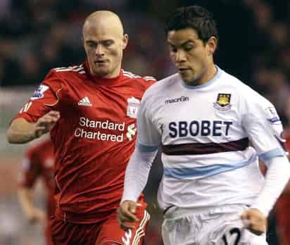 El mediocampista Pablo Barrera, quien se desempeña en el West Ham, resaltó este fin de semana entre los mexicanos que militan en el futbol de Europa.