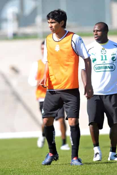 Uriel Álvarez suplirá a Felipe Baloy el próximo domingo contra Pachuca, ya que el panameño participa con la Selección Nacional de Panamá en la Copa de la Unión Centroamericana de Futbol UNCAF. (Foto de Jesús Galindo López.)