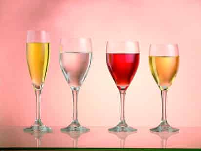 Un brindis por los novios