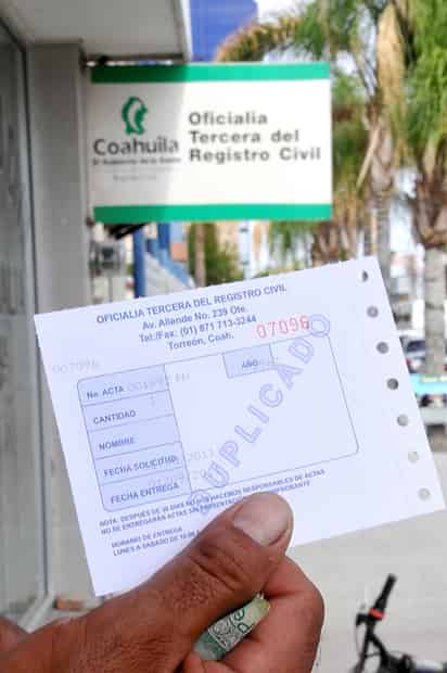 Vuelva después. En lugar de actas entregan recibos.