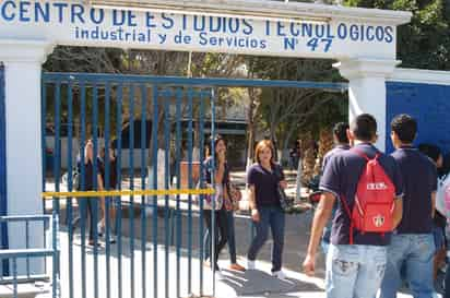 Arrancan. Desde ayer diversas escuelas en la Laguna de Durango iniciaron con la Semana Nacional de Ciencia y Tecnología.