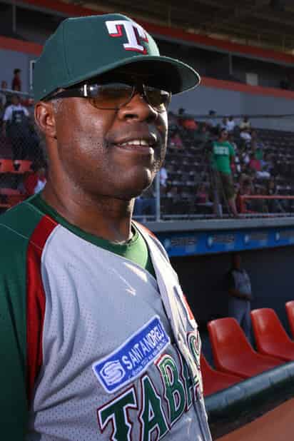 Derek Bryant tomará el mando de los Saraperos en 2012. (Jam Media)