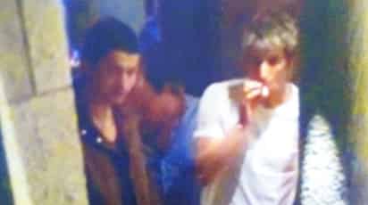 El técnico madridista José Mourinho podría sancionar al futbolista, quien incumplió el reglamento de conducta del equipo, que prohíbe el tabaco a los jugadores.