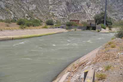 Vuelve el agua. Oficialmente inició el riego de auxilio del ciclo agrícola 2012 en municipios de La Laguna de Coahuila y Durango