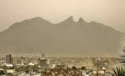Actualmente la ciudad de Monterrey tiene un millón 135 mil 512 habitantes, su área metropolitana es la tercera más poblada tan sólo después de la Ciudad de México y Guadalajara. ARCHIVO