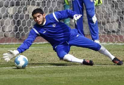 El guardameta del Cruz Azul, José de Jesús Corona, usaría el sábado ante Monterrey un uniforme conmemorativo con rayas en colores blanco, azul celeste y negro que fuera usado por el ídolo del club.