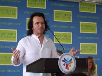 El pianista y compositor griego Yanni, quien reúne géneros de orquesta, instrumental y lírico, y saltó a la fama a nivel mundial con 'Yanni live at the Acropolis', celebrará su cumpleaños numero 58 en medio de la promoción en YouTube de su video 'All access'. ARCHIVO