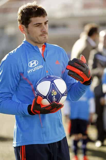 Íker Casillas fue elegido Mejor Portero del Mundo en el 2012. Es Casillas el Mejor Portero del 2012