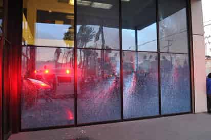 Balean instalaciones de El Siglo de Torreón