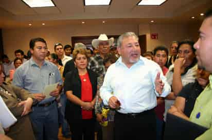 Cargos. Francisco Navarro Montenegro llegó a ser diputado local de Coahuila en dos ocasiones  y una más como legislador federal. Su cuerpo fue localizado la mañana del sábado en un paraje.