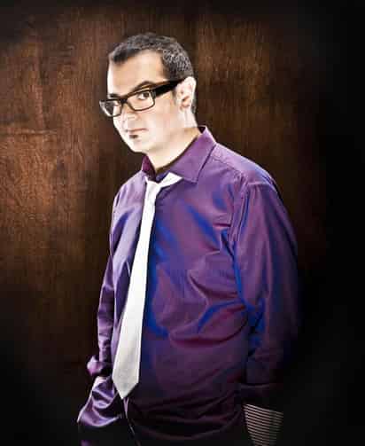  Aleks Syntek ha ganado en cinco ocasiones el Premio MTV y en tres el Billboard, y además ha vendido más de tres millones de copias discográficas. (Archivo)